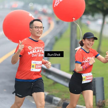Runner Photo 7021367