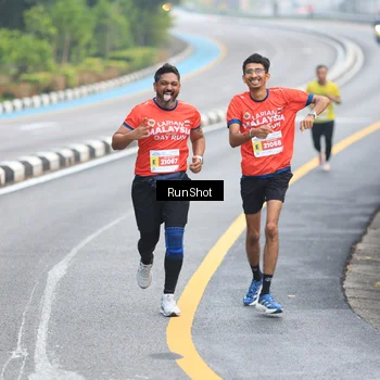 Runner Photo 7021368