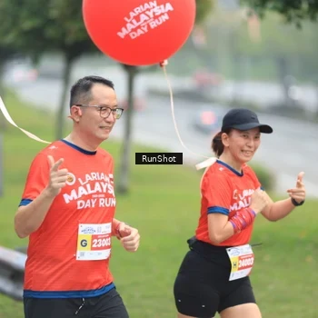 Runner Photo 7021378