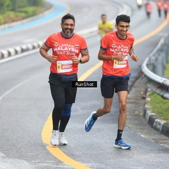 Runner Photo 7021379