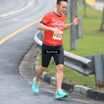 Runner Photo 7021384