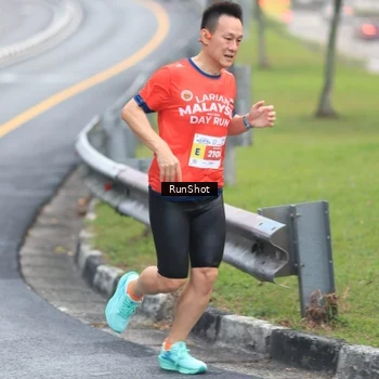 Runner Photo 7021386