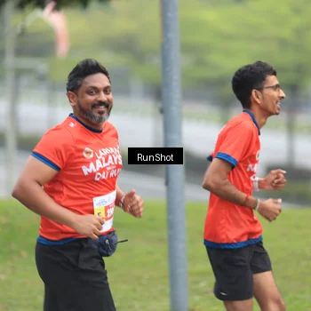 Runner Photo 7021396