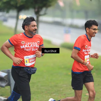 Runner Photo 7021397