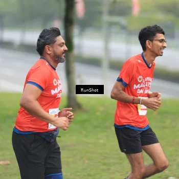 Runner Photo 7021398