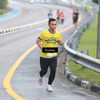 Runner Photo 7021405