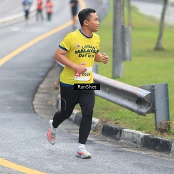 Runner Photo 7021407
