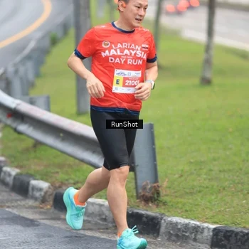 Runner Photo 7021409