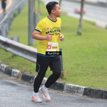 Runner Photo 7021410