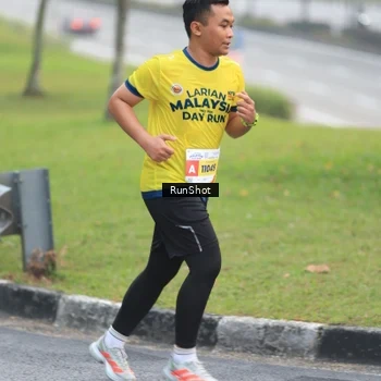 Runner Photo 7021416