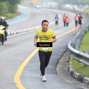 Runner Photo 7021424
