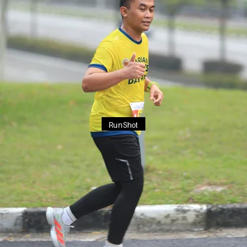 Runner Photo 7021429
