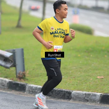 Runner Photo 7021438