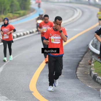 Runner Photo 7021454