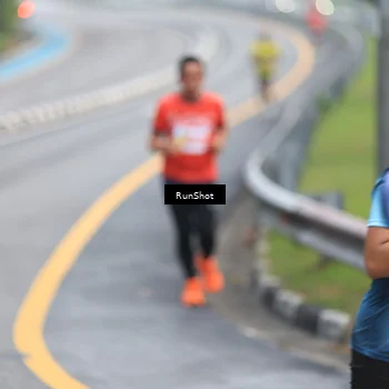 Runner Photo 7021477
