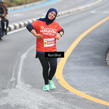 Runner Photo 7021491