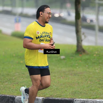 Runner Photo 7021536