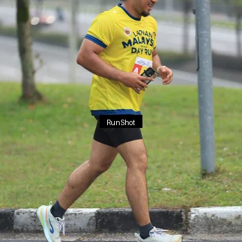 Runner Photo 7021544