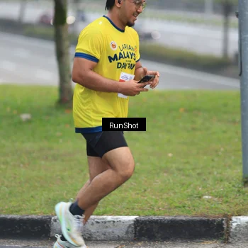 Runner Photo 7021546