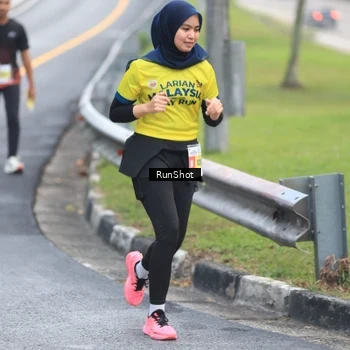 Runner Photo 7021552