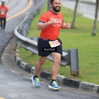 Runner Photo 7021562