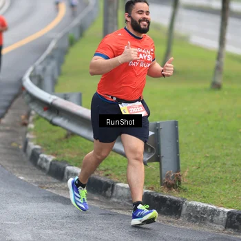 Runner Photo 7021568