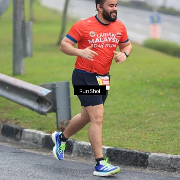 Runner Photo 7021571