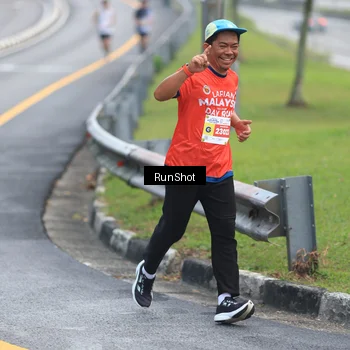 Runner Photo 7021588