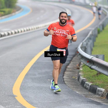 Runner Photo 7021591