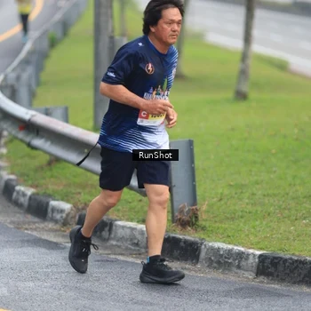 Runner Photo 7021637
