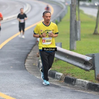 Runner Photo 7021654