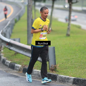 Runner Photo 7021660