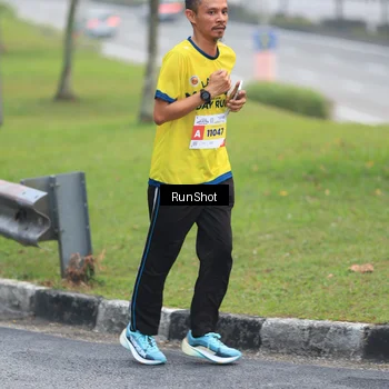 Runner Photo 7021664