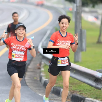 Runner Photo 7021672