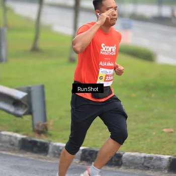 Runner Photo 7021677