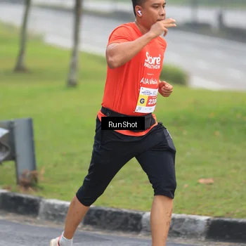 Runner Photo 7021679