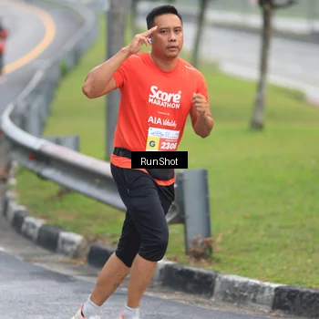Runner Photo 7021680