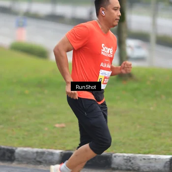 Runner Photo 7021685