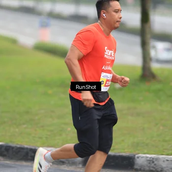 Runner Photo 7021689