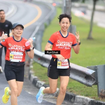 Runner Photo 7021697