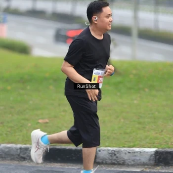 Runner Photo 7021705