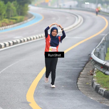 Runner Photo 7021711