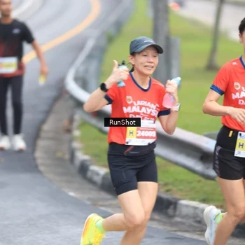 Runner Photo 7021721