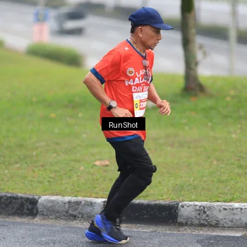 Runner Photo 7021747