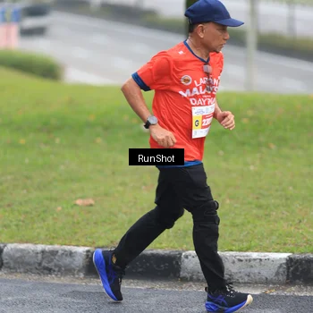 Runner Photo 7021748