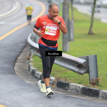 Runner Photo 7021758