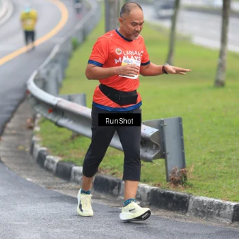 Runner Photo 7021762