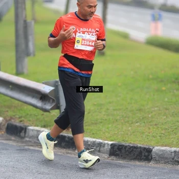 Runner Photo 7021768