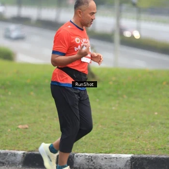 Runner Photo 7021769