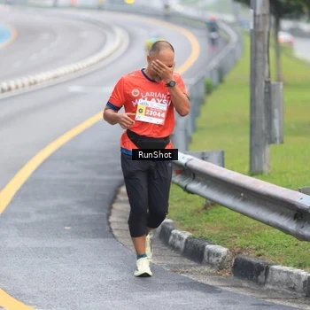 Runner Photo 7021772